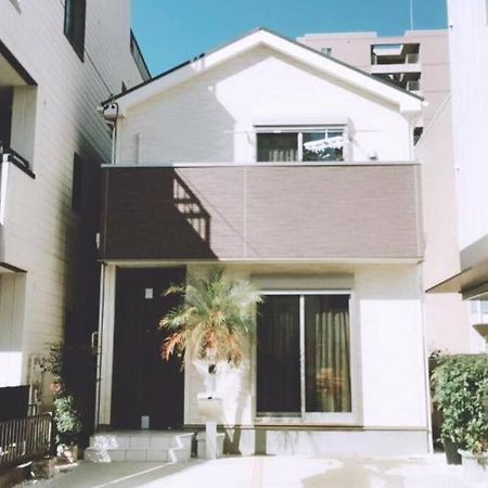 無料駐車場がある楽し一軒家－名古屋幸福の家 Nagoya Exterior photo